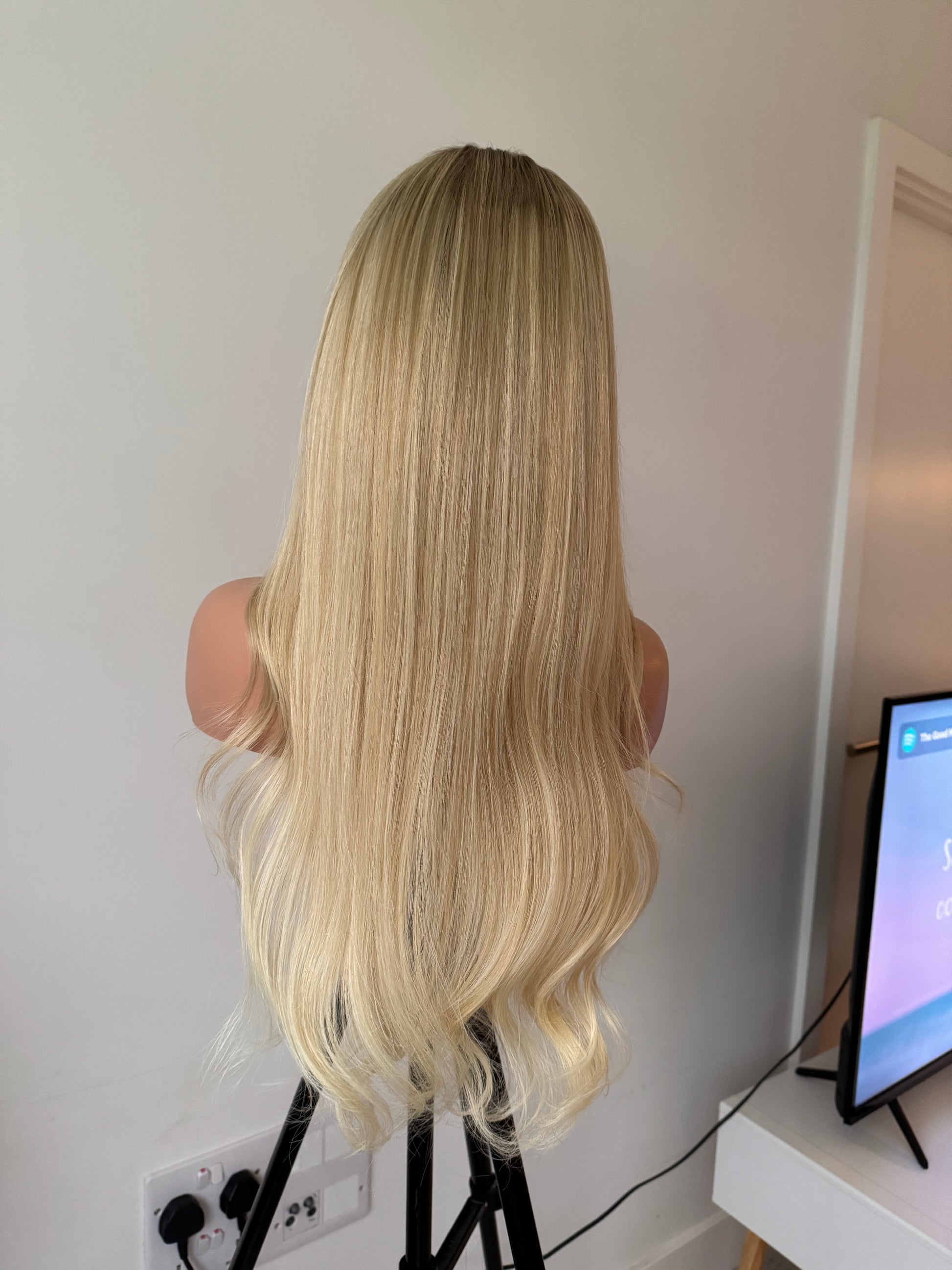 Theia Blonde - getthewigsbaby
