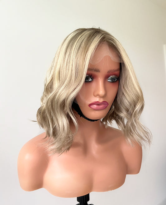 Mia Bob - getthewigsbaby