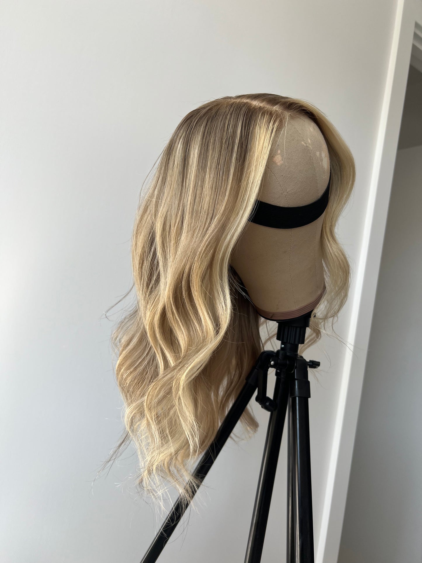 Rooted Bronde Mix